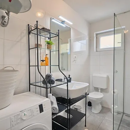 Apartament Relax Split Area With Jacuzzi And Mountain View