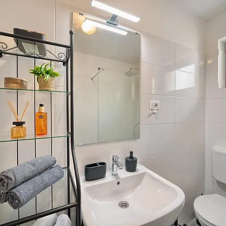 Apartment Relax Split Area With Jacuzzi And Mountain View Zrnovnica